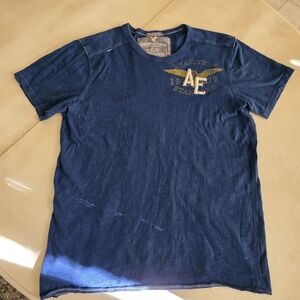 American Eagle Vintage Fit Y2K Distressed Graphic Tee - Large
